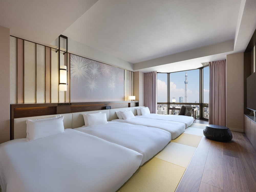 エグゼクティブ スイート　スカイツリー側（大人4名用/ラウンジアクセス付） | 浅草ビューホテル