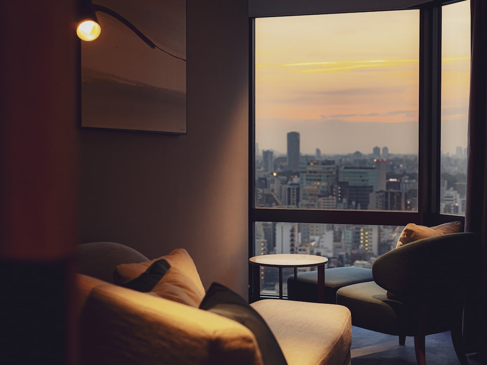 エグゼクティブ ジュニア スイート　シティ側（大人3名用/ラウンジアクセス付） 客室3 | 浅草ビューホテル