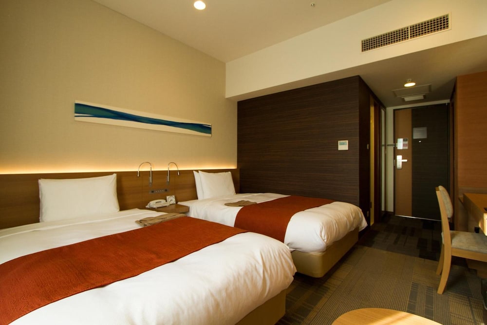 ツインルーム 喫煙可 客室2 | ホテルサンルート千葉
