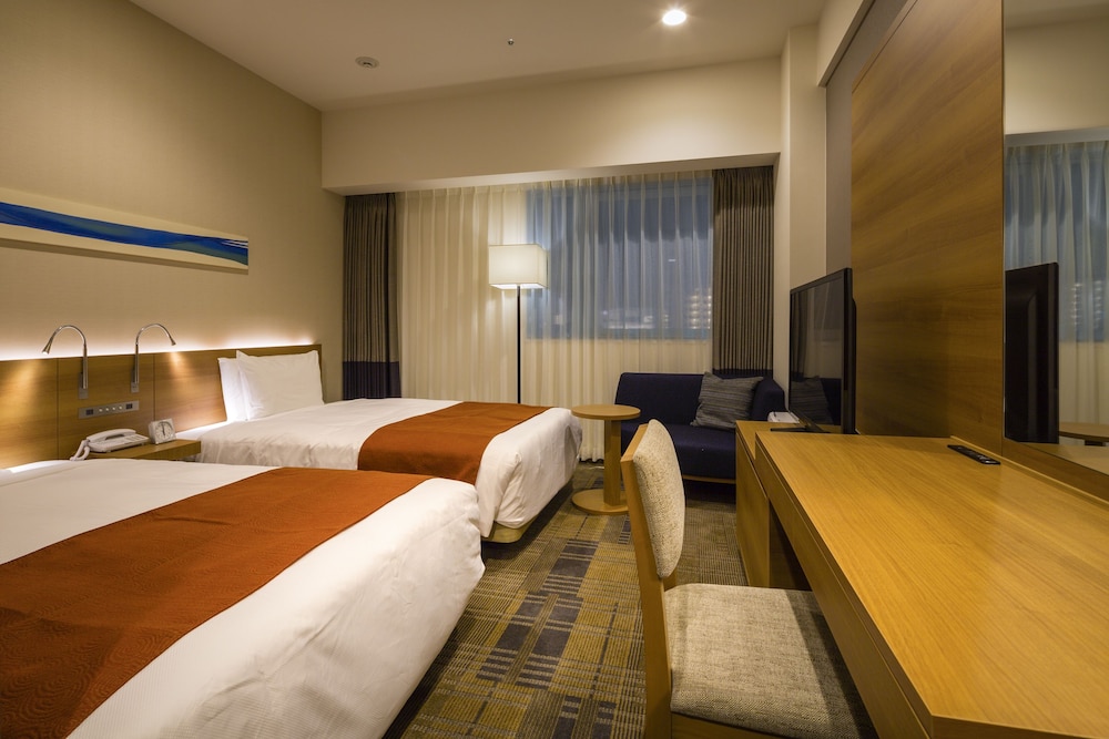 ツインルーム 喫煙可 客室1 | ホテルサンルート千葉