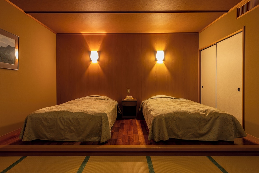 Mikazuki CLUB9 けいりゅう 禁煙 客室3 | 鬼怒川温泉 日光きぬ川ホテル三日月