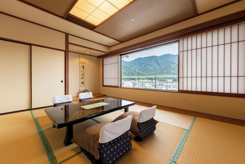 Mikazuki CLUB9 すその 禁煙 客室2 | 鬼怒川温泉 日光きぬ川ホテル三日月