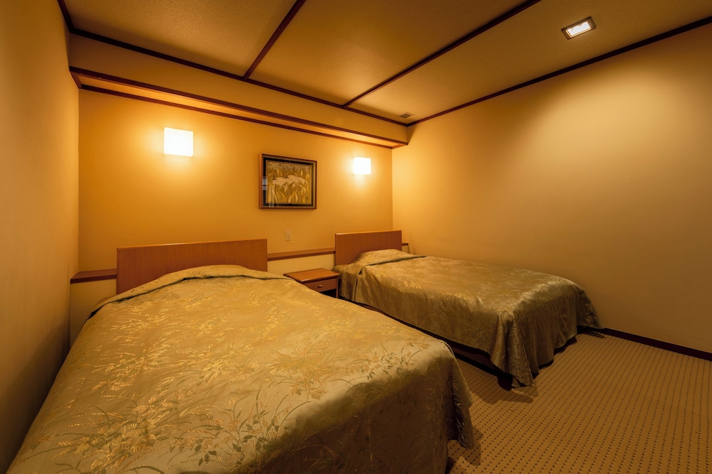 Mikazuki CLUB9 川しぶき 禁煙 客室1 | 鬼怒川温泉 日光きぬ川ホテル三日月