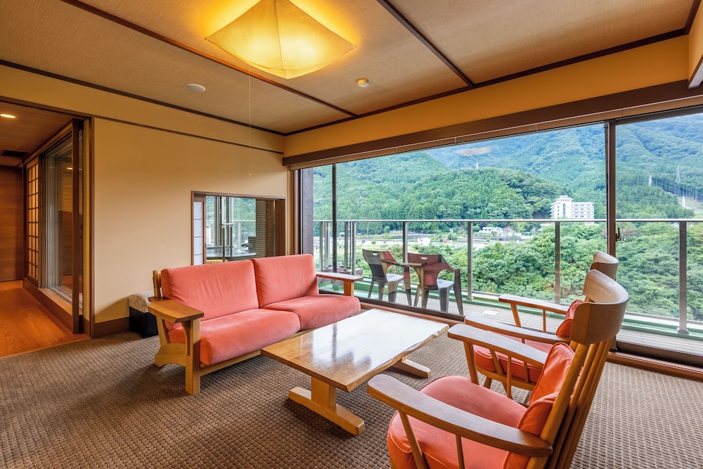 Mikazuki CLUB9 ゆうすい 禁煙 部屋からの景観0 | 鬼怒川温泉 日光きぬ川ホテル三日月