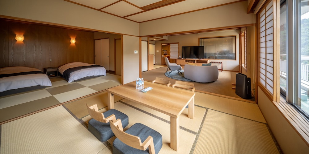 Mikazuki CLUB9 けいりゅう 禁煙 | 鬼怒川温泉 日光きぬ川ホテル三日月