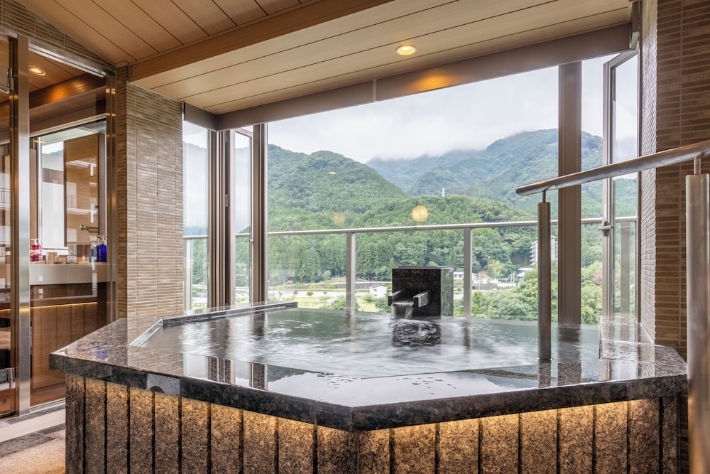 Mikazuki CLUB9 ゆうすい 禁煙 | 鬼怒川温泉 日光きぬ川ホテル三日月