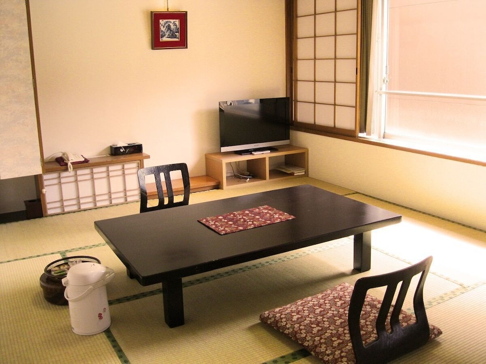 お部屋おまかせ 和室 客室2 | 松乃湯