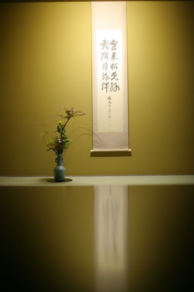 離れ『松風庵』温泉露天風呂付き12.5畳和室+ベッドルーム 客室22 | 吉田屋山王閣