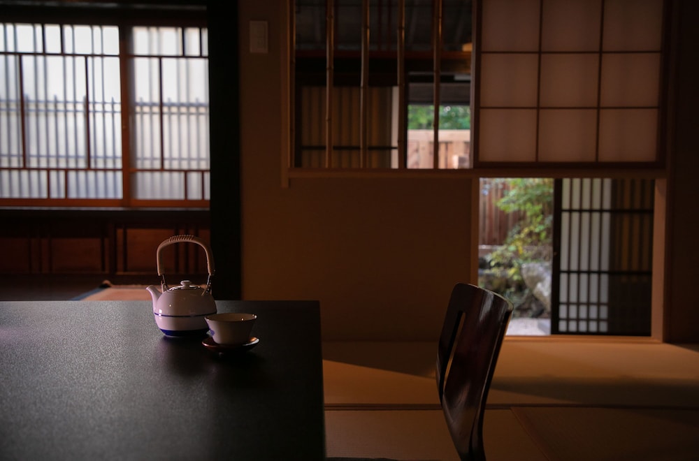 離れ 鶴見 客室2 | 湯布院ほてい屋