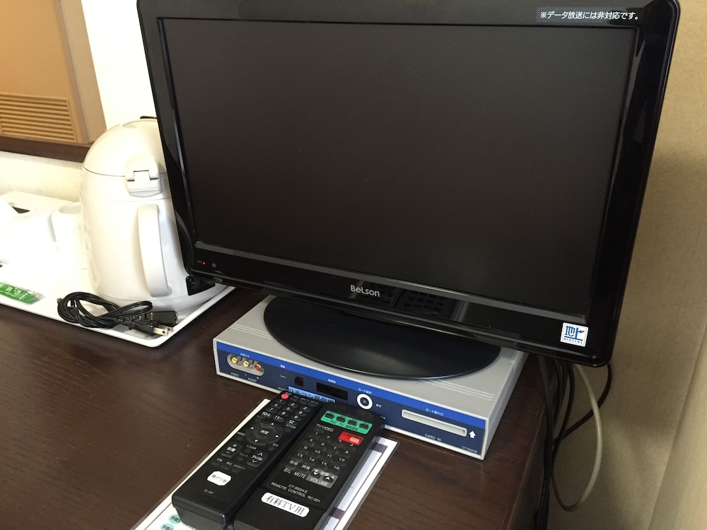 セミダブルルーム　禁煙 テレビ0 | クラウンヒルズ富山