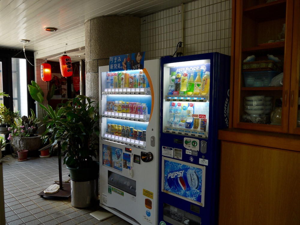 自動販売機1 | ホテル ニューセンチュリー 自動販売機1 | ホテル ニューセンチュリー