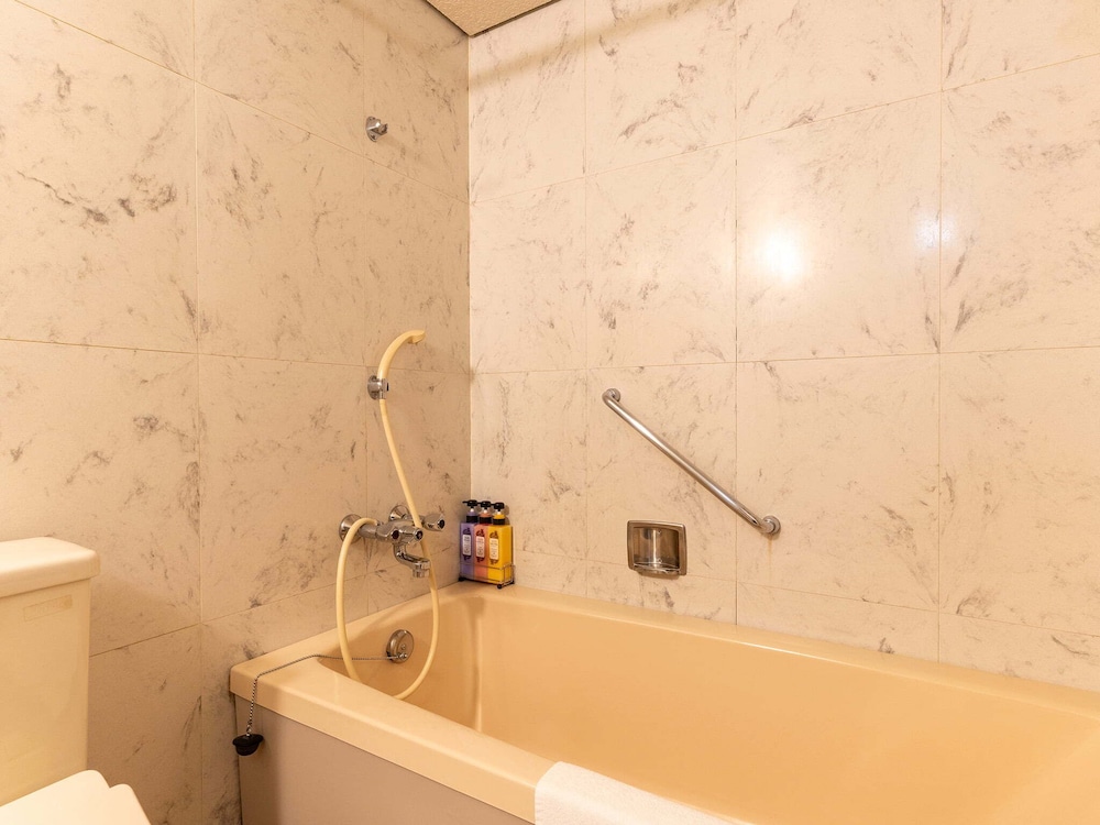 デラックス ツインルーム 禁煙 客室5 | ホテル ニューセンチュリー