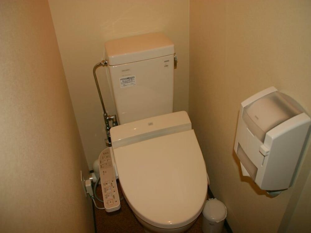 客室温泉露天風呂付コンドミニアム　（４名定員）　禁煙　山側 バスルーム1 | ウィンケルビレッジ