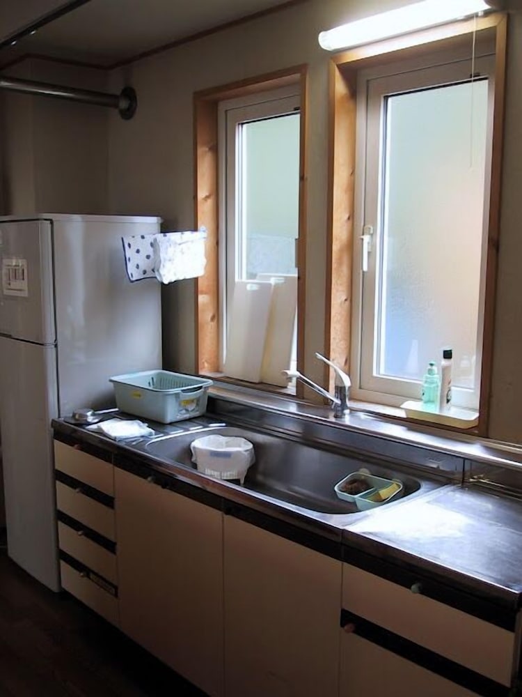 コテージ 禁煙 マウンテンビュー 露天風呂なし (11名定員) 専用簡易キッチン1 | ウィンケルビレッジ