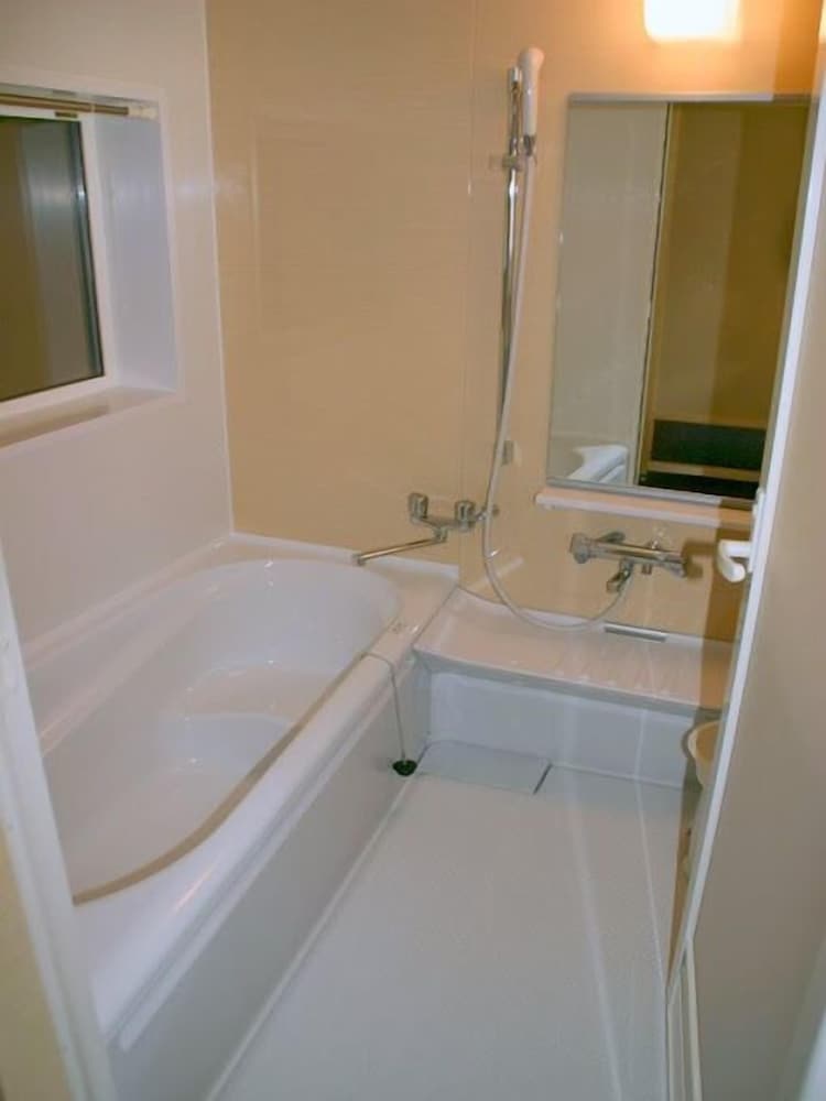 客室温泉露天風呂付コンドミニアム　（４名定員）　禁煙　山側 バスルーム4 | ウィンケルビレッジ