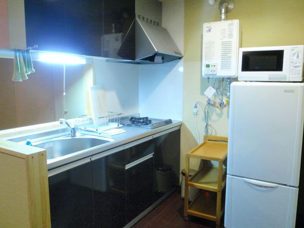 客室温泉露天風呂付コンドミニアム　（４名定員）　禁煙　山側 専用簡易キッチン2 | ウィンケルビレッジ