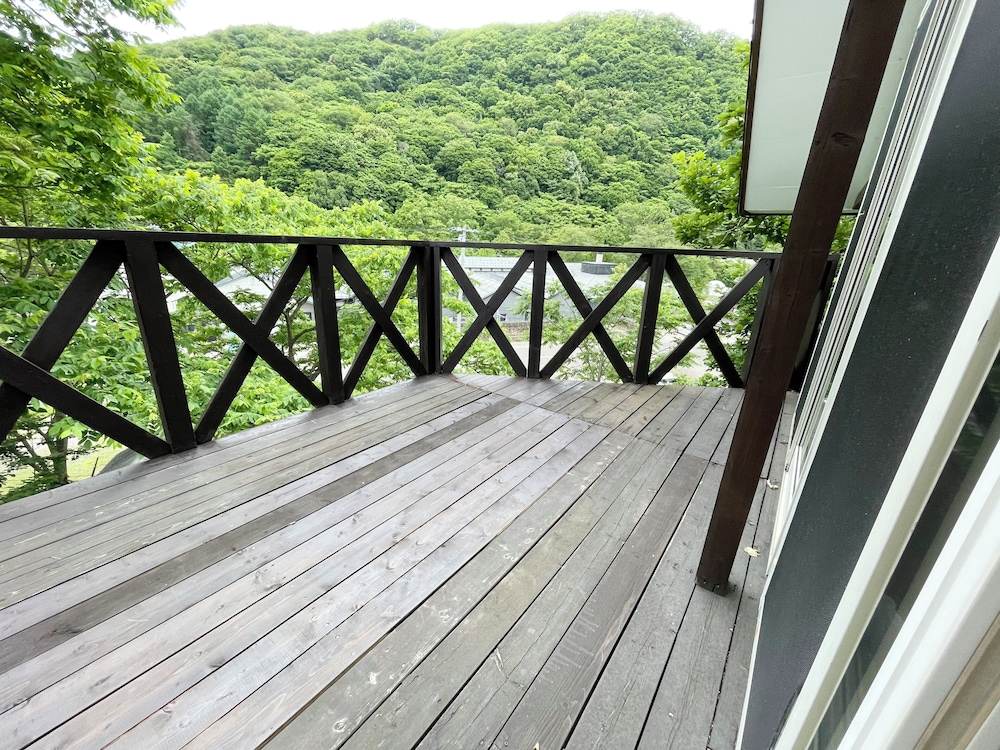 コテージ 禁煙 マウンテンビュー 露天風呂なし (9名定員) テラス / パティオ1 | ウィンケルビレッジ