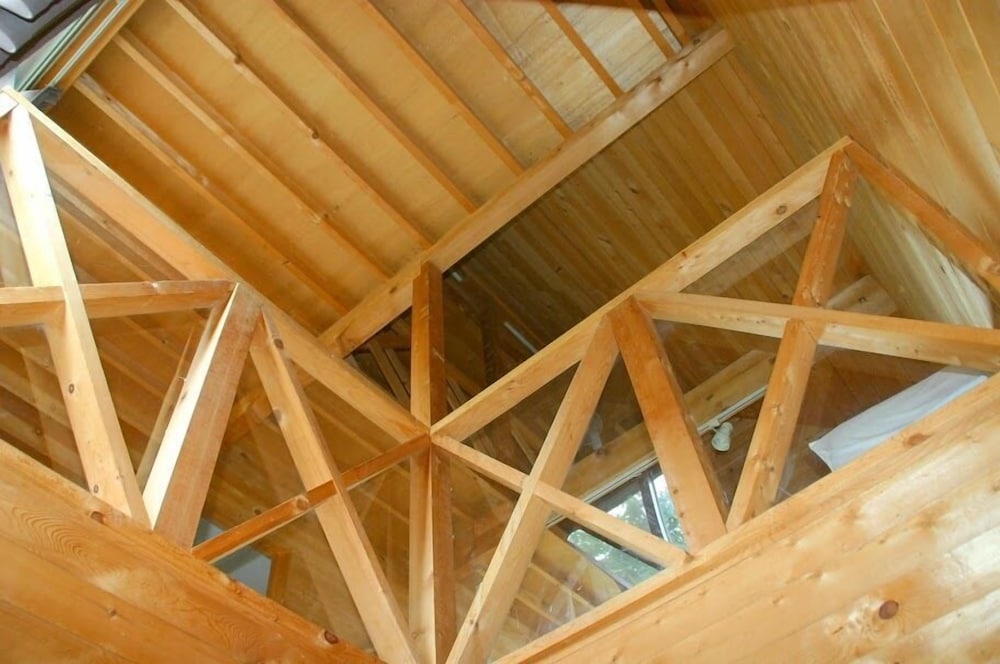 コテージ 禁煙 マウンテンビュー 露天風呂なし (11名定員) リビング エリア2 | ウィンケルビレッジ