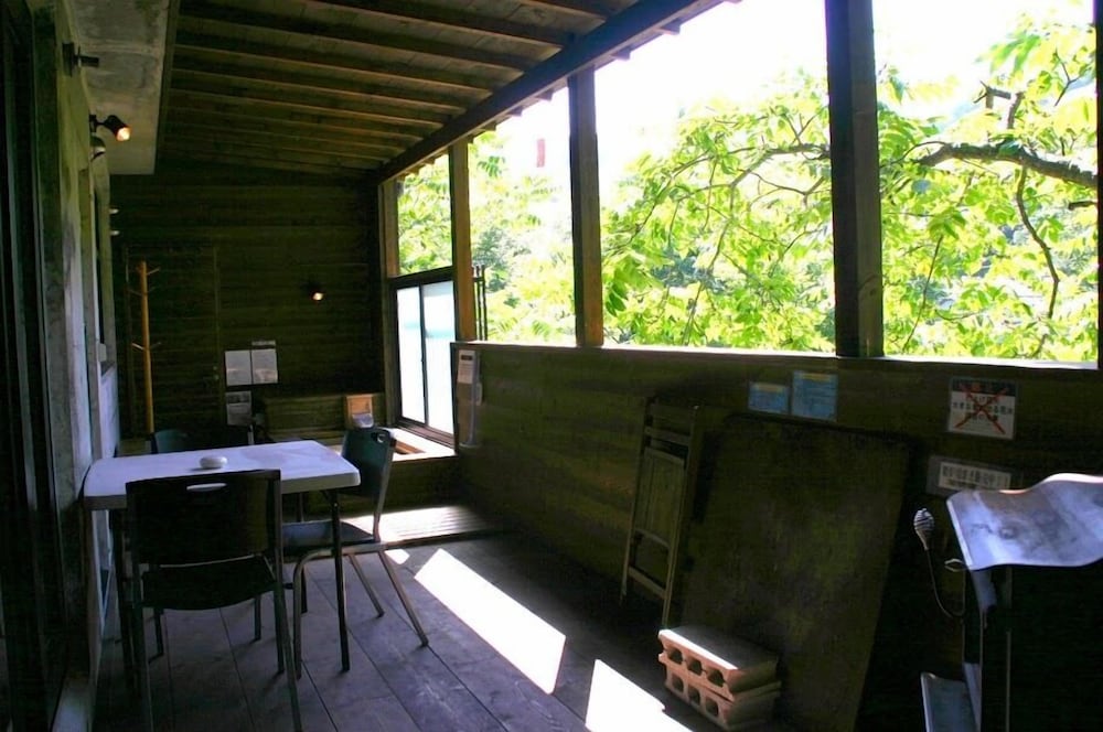 客室温泉露天風呂付コンドミニアム　（４名定員）　禁煙　山側 テラス / パティオ2 | ウィンケルビレッジ