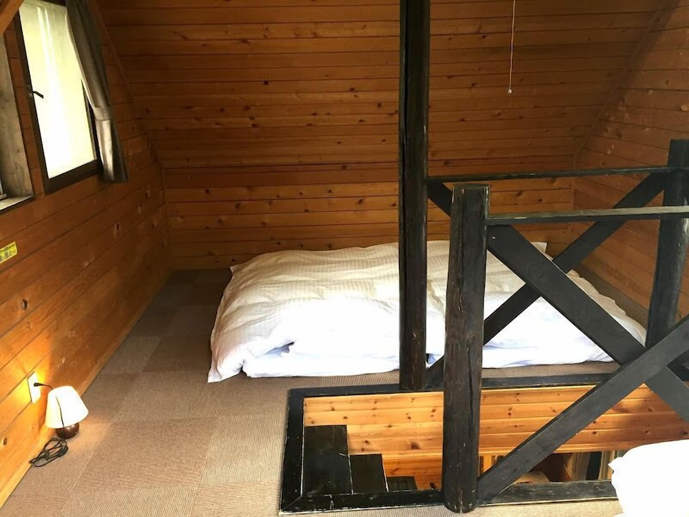 客室温泉露天風呂付コンドミニアム　（４名定員）　禁煙　山側 客室8 | ウィンケルビレッジ