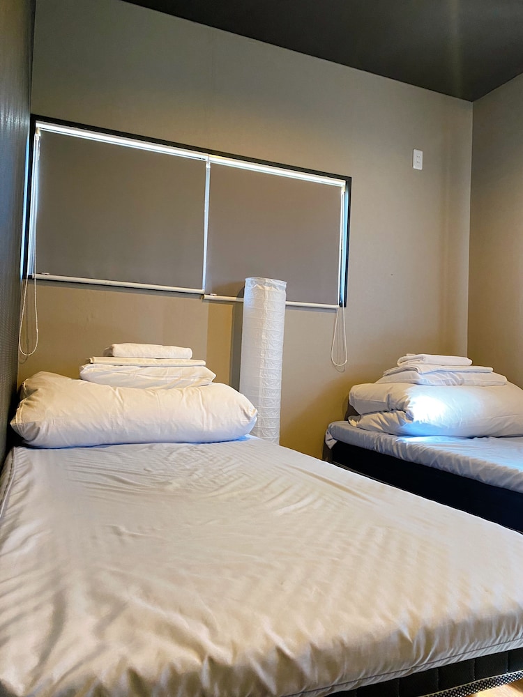 トリプルルーム 客室2 | ホステル サムライズ