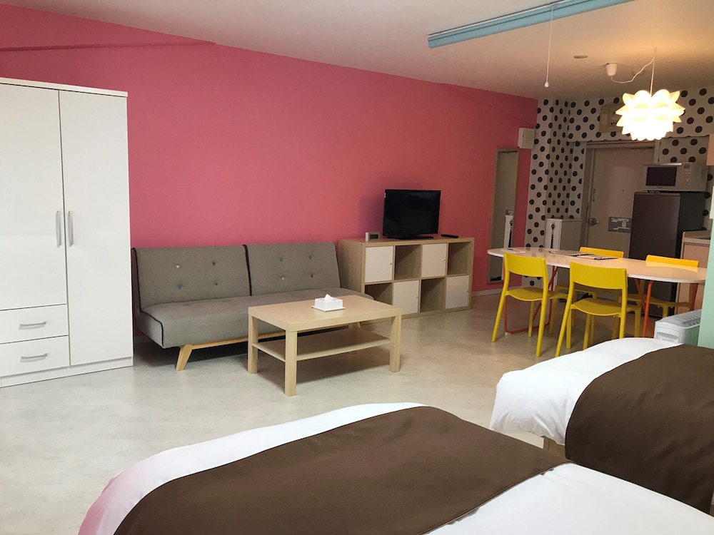 ポップルーム 客室1 | ワラビーハウス