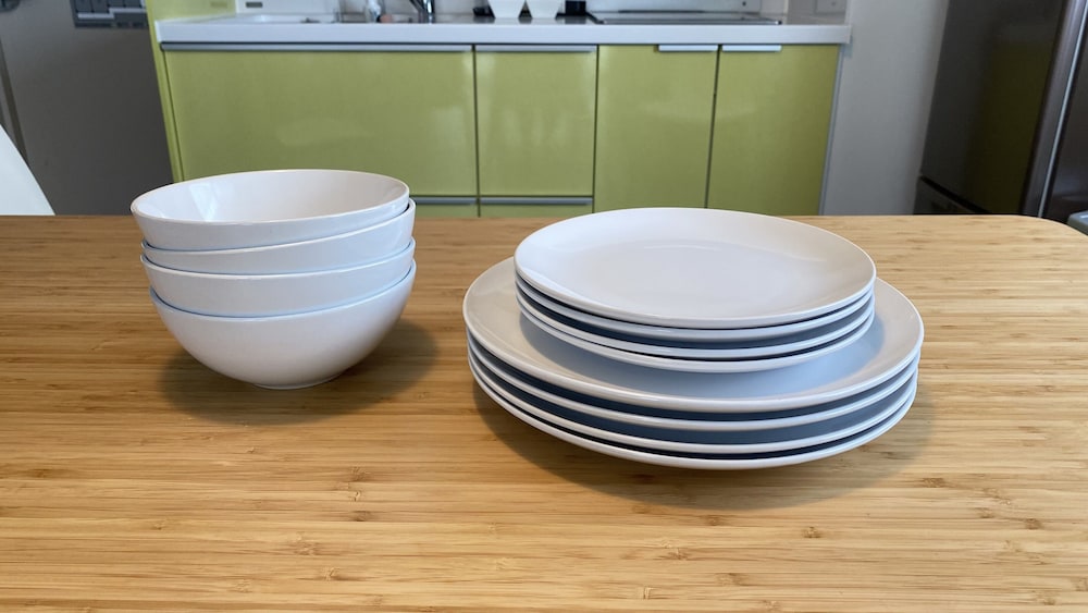 ポップルーム 客室内のダイニングエリア2 | ワラビーハウス