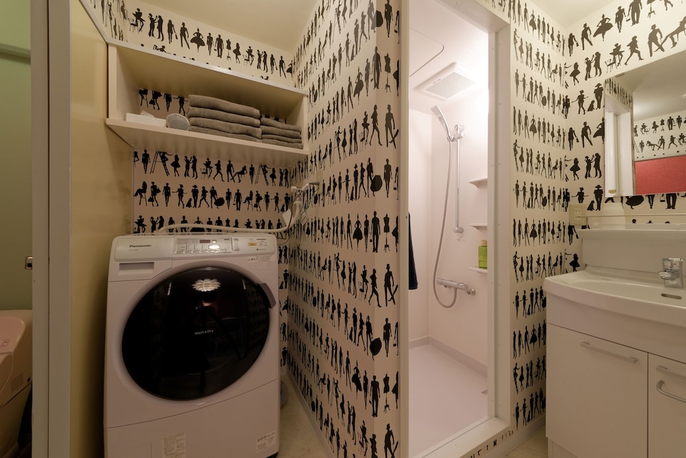 ポップルーム バスルーム0 | ワラビーハウス