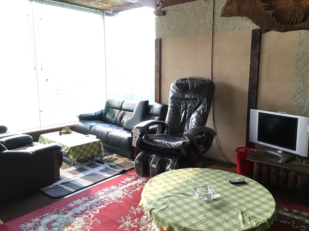 ロビーラウンジ1 | くつろぎの宿 北誠荘 ロビーラウンジ1 | くつろぎの宿 北誠荘