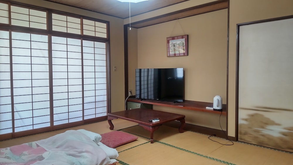 オンライン決済限定おまかせ和室 (4名まで) 客室4 | 吉岡旅館