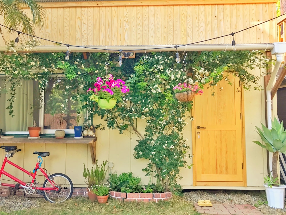 ベーシック 4 人部屋 ベッド (複数台) 禁煙 客室2 | ゲストハウス pumping Surf