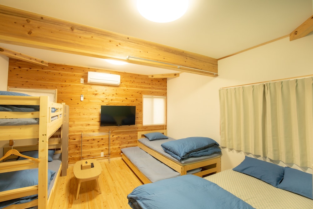 客室1 | ゲストハウス pumping Surf