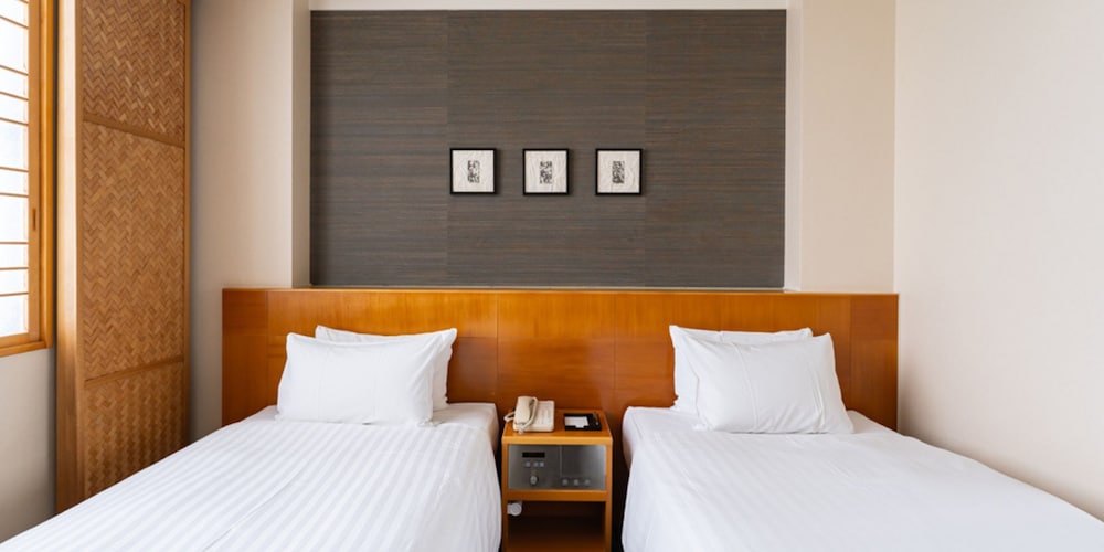 ツインルーム 禁煙 客室1 | 奈良健康ランド 奈良プラザホテル