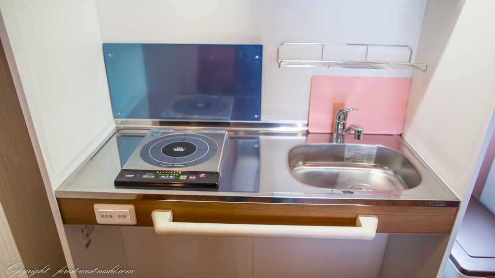 スーペリア ファミリールーム 禁煙 専用簡易キッチン0 | FOREST WEST 西