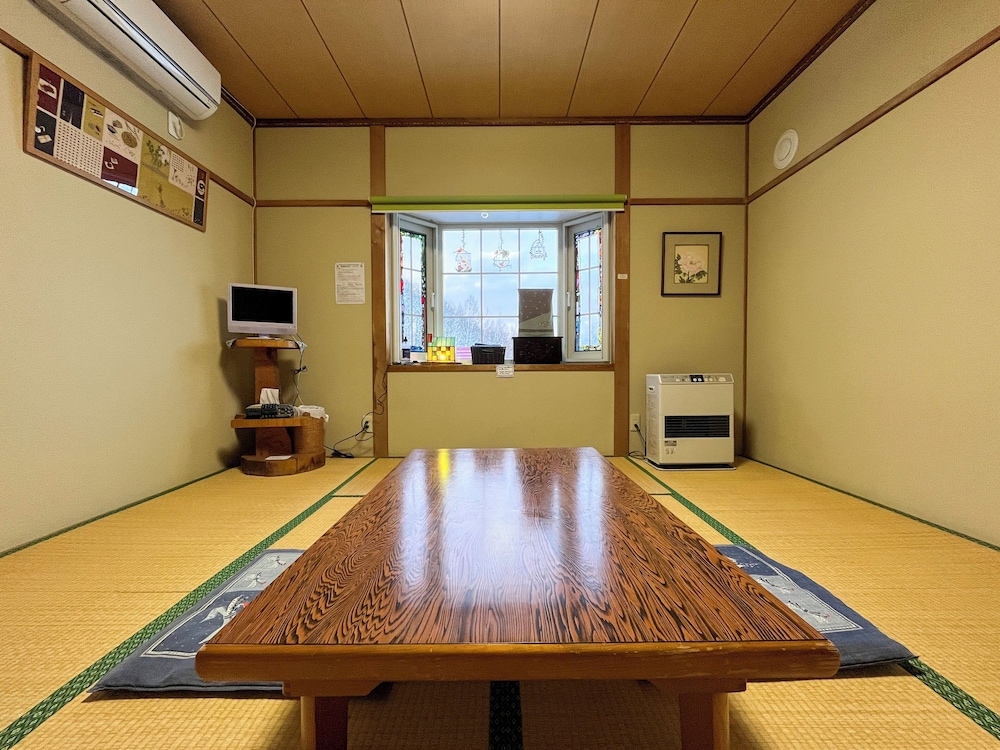 和室　共用バスルーム | ペンション & ギャラリー 菜摘実の里