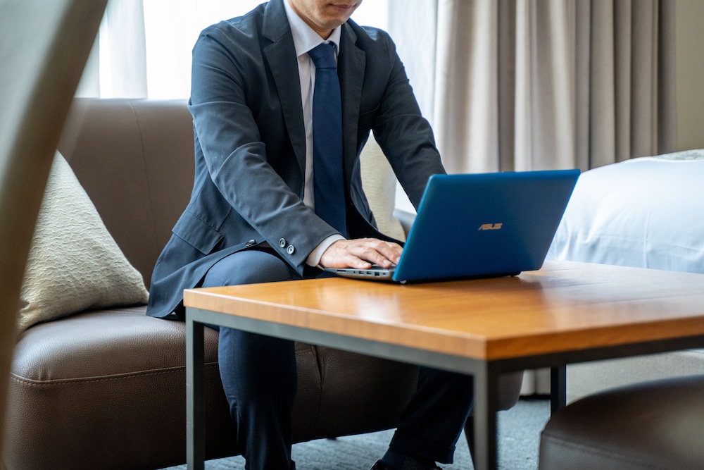 プレミアム ダブルルーム クイーンベッド 1 台 禁煙 バルコニー(トリップアドバイザー2020受賞) 客室2 | ヴィラ 三条室町・京都