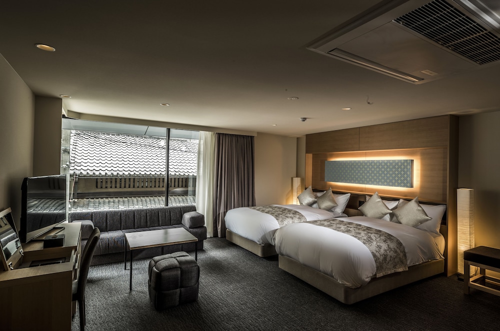 デラックス ツインルーム （1-3名様） (トリップアドバイザー2020受賞) | ヴィラ 三条室町・京都