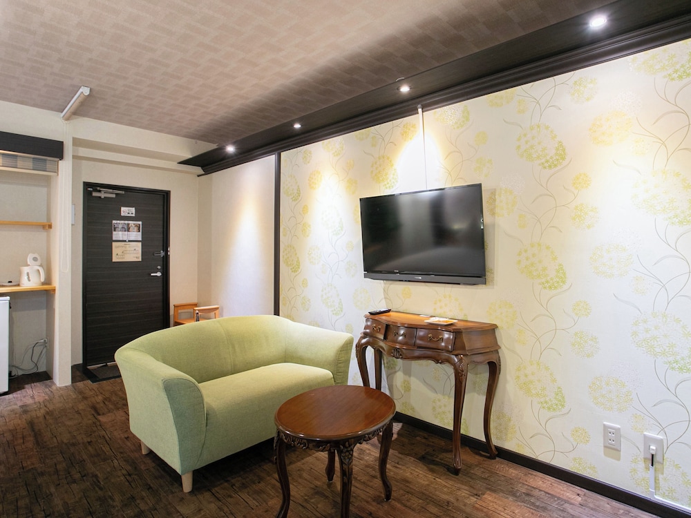 デラックス ツインルーム 客室3 | 四季彩ホテル 湯布院別荘