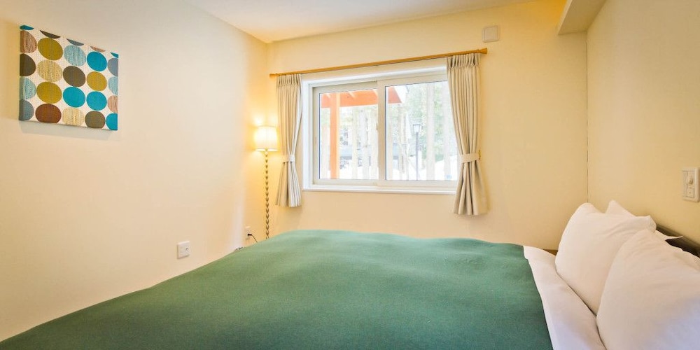 ワダノシャレー – 3ベッドルーム – 和田野エリア 禁煙 客室1 | 森のシャレー