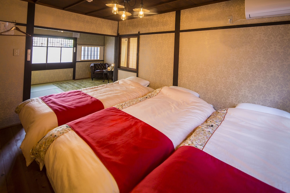 客室1 | 京町家 八条