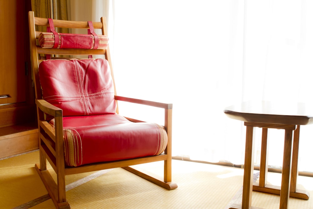 -檜 HINOKI- 檜風呂付10畳+広縁+踏込 客室3 | 湯河原リトリート ご縁の杜