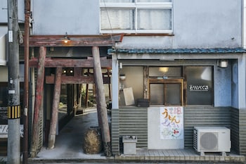 とりいくぐる