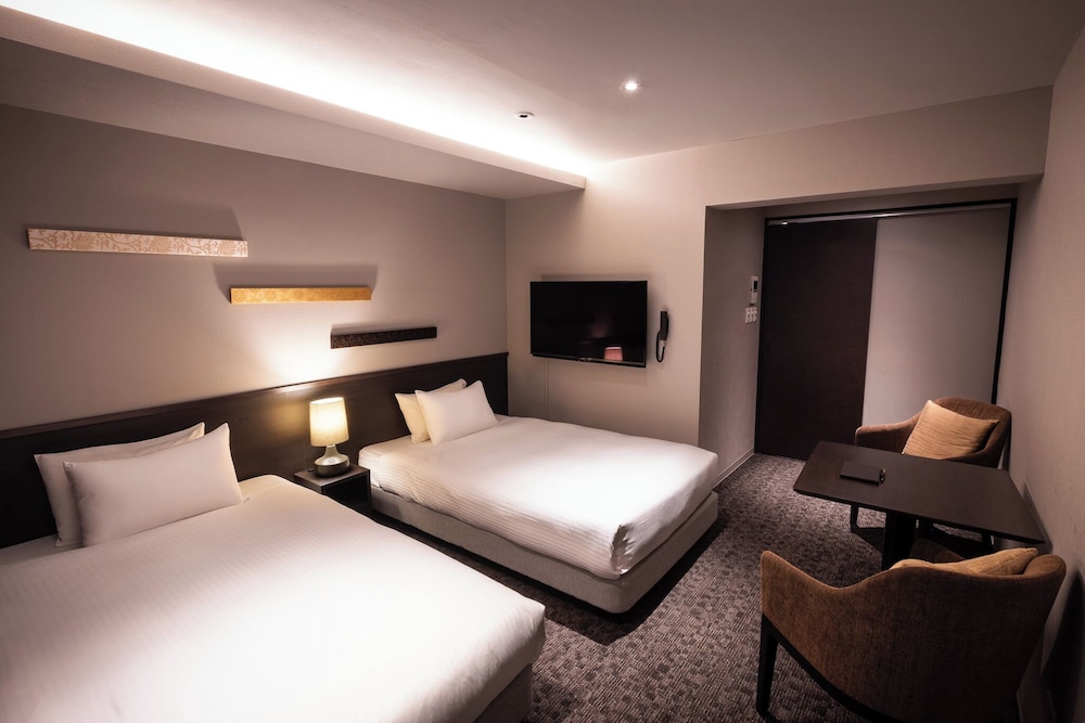 スタンダード ツインルーム | Rinn 三条大橋東