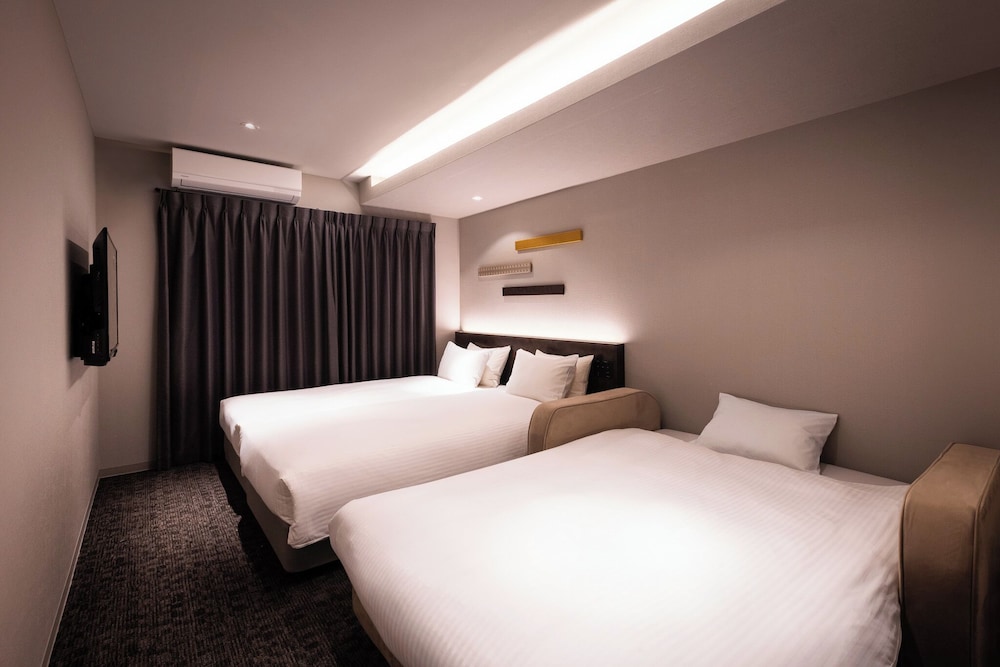 ハリウッド ツイン 禁煙 客室2 | Rinn 三条大橋東