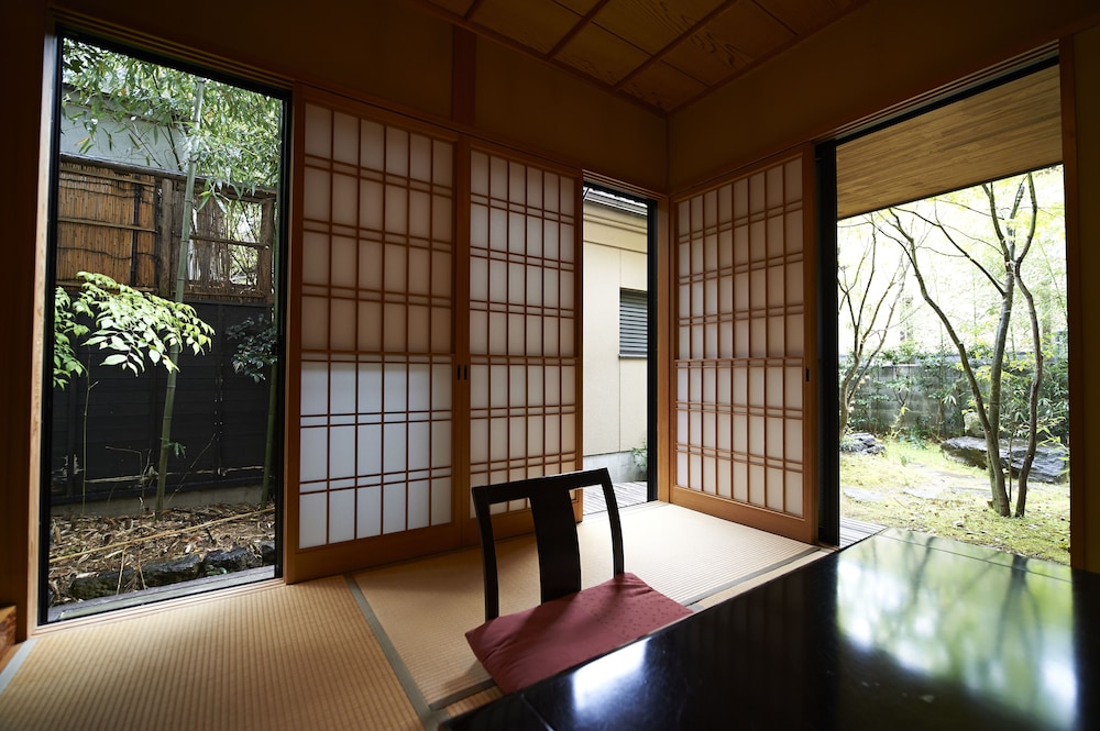 客室1 | ホテル風早