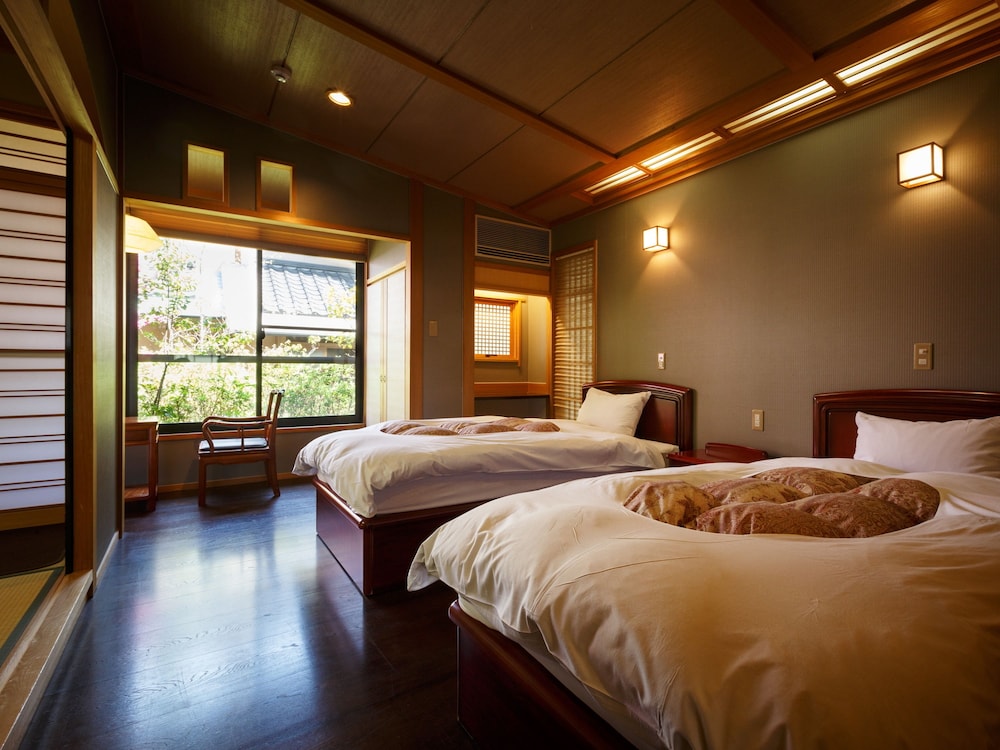 和洋室 - 離れ 禁煙 | 由布院 梅園 GARDEN RESORT