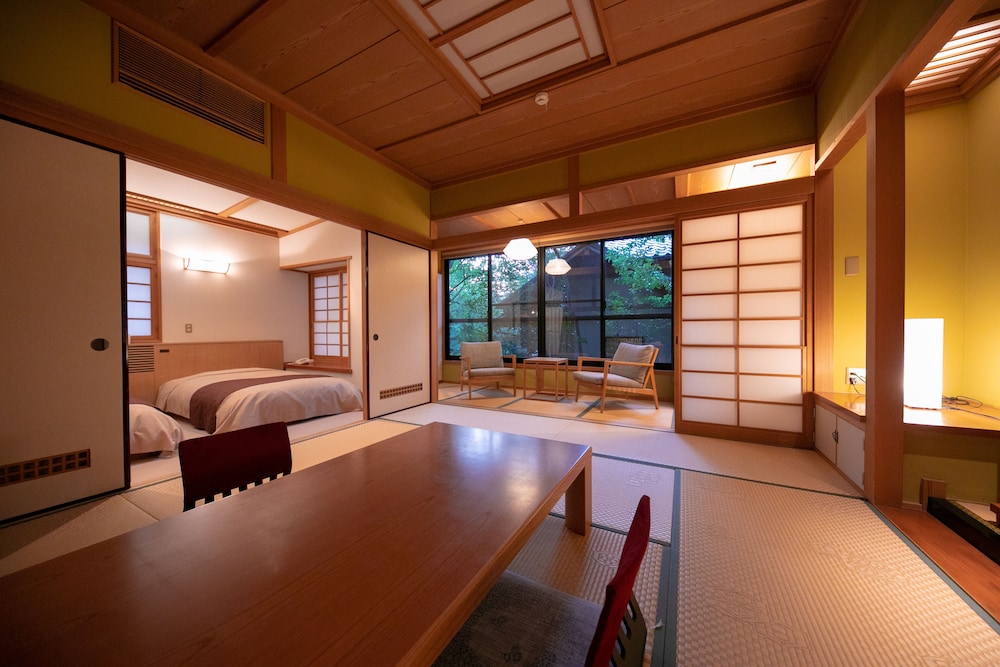 和洋室 半露天風呂付き - 離れ 禁煙 | 由布院 梅園 GARDEN RESORT