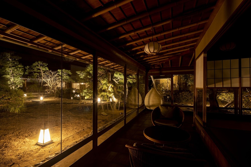 [藁の家] 離れ客室 禁煙 ガーデン ビュー0 | Ryokan尾道西山