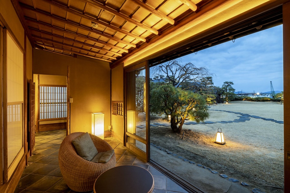 [松風] 離れ客室 禁煙 ガーデン ビュー0 | Ryokan尾道西山