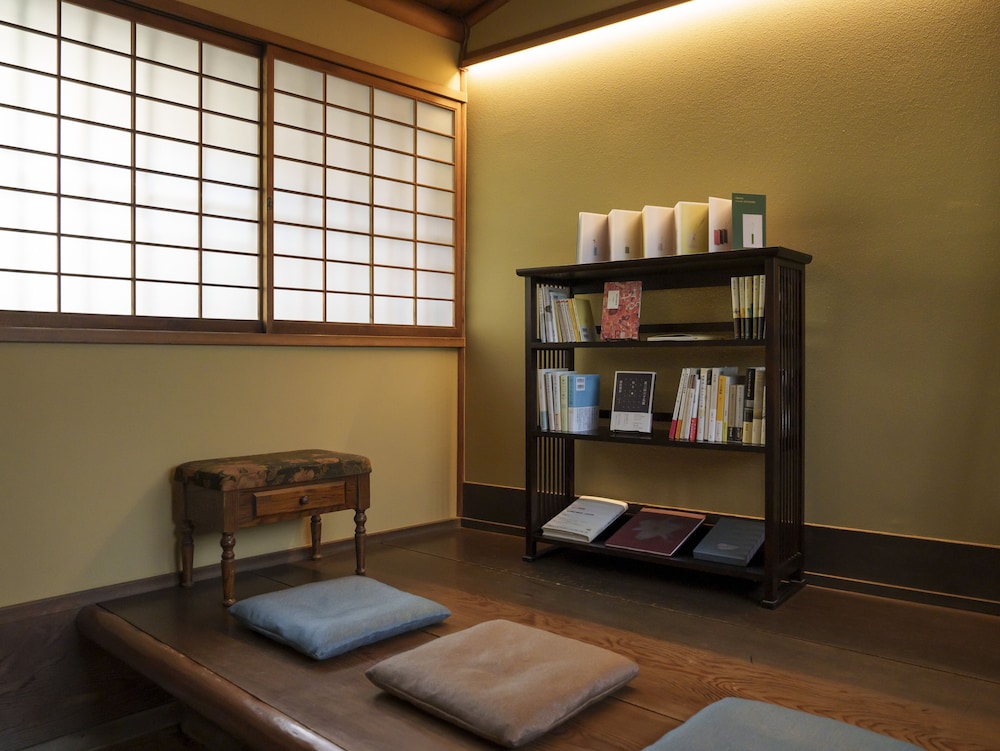 図書室1 | Ryokan尾道西山 図書室1 | Ryokan尾道西山